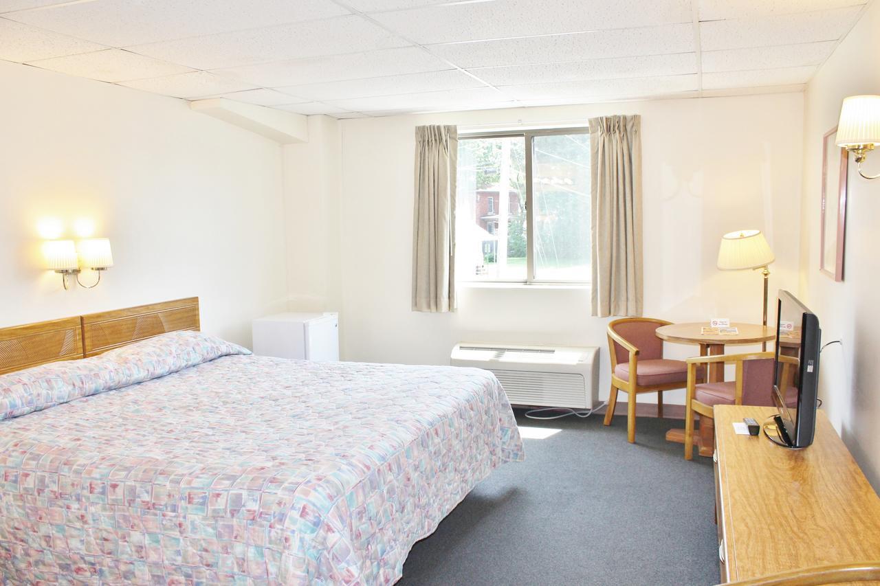 Otter Creek Inn Alexandria Bay Eksteriør bilde